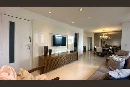 Apartamento à venda com 150m², 4 quartos e 2 vagasSala 