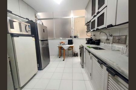 Apartamento à venda com 104m², 3 quartos e sem vaga