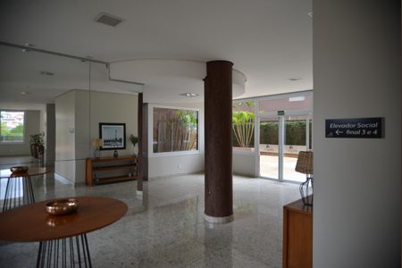 Apartamento à venda com 115m², 3 quartos e 2 vagasHall de entrada