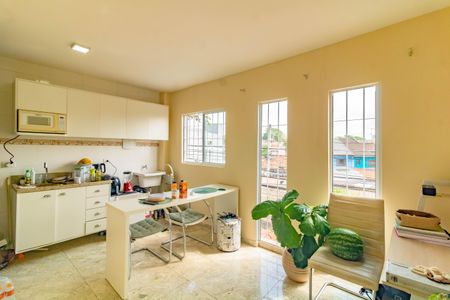 Sala/Cozinha de casa para alugar com 1 quarto, 35m² em Jardim Oriental, São Paulo