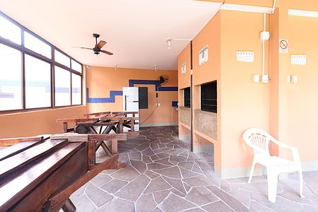 Apartamento à venda com 62m², 2 quartos e 1 vagaÁrea comum - Salão de festas