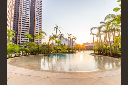 Apartamento à venda com 57m², 1 quarto e 1 vagaÁrea comum - Piscina