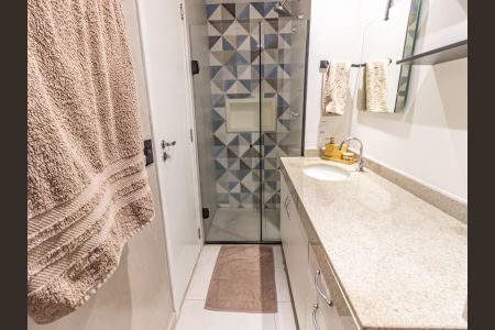 Apartamento à venda com 57m², 1 quarto e 1 vagaBanheiro da Suíte