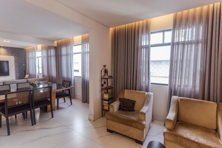 Apartamento à venda com 160m², 4 quartos e 2 vagasEscritório