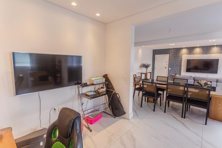 Apartamento à venda com 160m², 4 quartos e 2 vagasEscritório