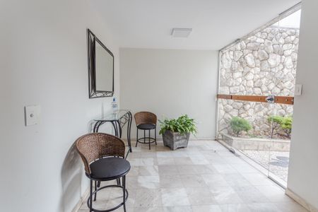 Apartamento à venda com 160m², 4 quartos e 2 vagasÁrea comum