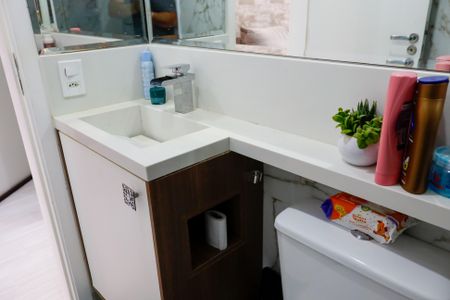 Studio à venda com 37m², 1 quarto e 1 vaga Studio à venda com 37m², 1 quarto e 1 vagaBanheiro