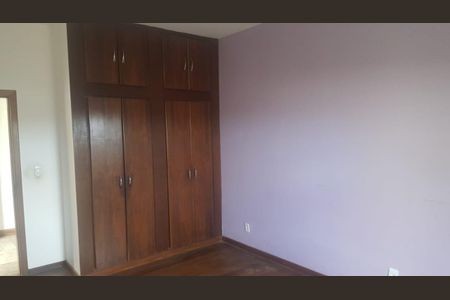 Casa à venda com 3 quartos, 220m² em Havaí, Belo Horizonte