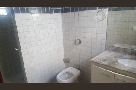 Casa à venda com 220m², 3 quartos e 2 vagas