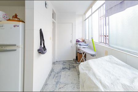 Apartamento à venda com 123m², 3 quartos e 1 vaga Apartamento à venda com 123m², 3 quartos e 1 vagaÁrea de serviço