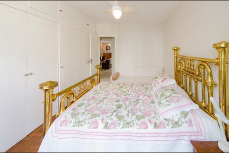 Apartamento à venda com 123m², 3 quartos e 1 vaga Apartamento à venda com 123m², 3 quartos e 1 vagaSuíte