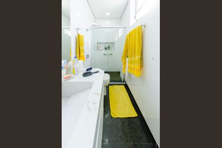 Apartamento à venda com 119m², 3 quartos e 1 vaga Apartamento à venda com 119m², 3 quartos e 1 vagaBanheiro suíte