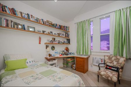 Apartamento à venda com 5 quartos, 550m² em Urca, Rio de Janeiro
