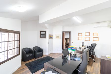 Casa para alugar com 300m², 3 quartos e 4 vagas Casa para alugar com 300m², 3 quartos e 4 vagasQuarto 2