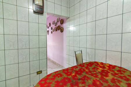 Casa à venda com 160m², 2 quartos e 2 vagas Casa à venda com 160m², 2 quartos e 2 vagasCozinha