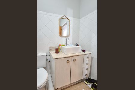 Casa à venda com 389m², 3 quartos e 2 vagasBanheiro Social