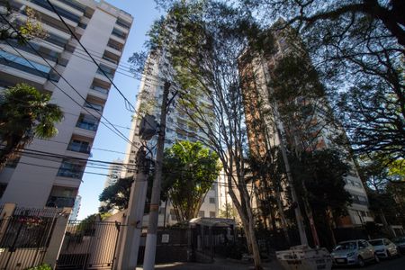 Apartamento para alugar com 72m², 3 quartos e 1 vagaFachada