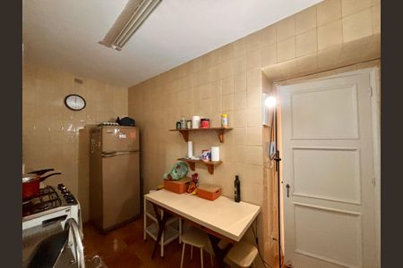 Apartamento à venda com 97m², 2 quartos e 1 vagaCozinha