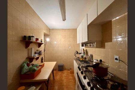 Apartamento à venda com 97m², 2 quartos e 1 vagaCozinha