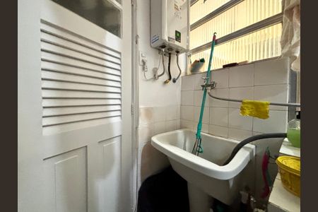 Apartamento à venda com 97m², 2 quartos e 1 vagaÁrea de serviço