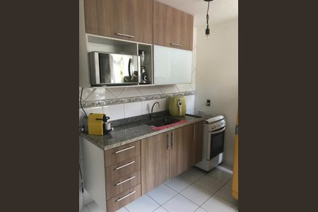 Apartamento à venda com 2 quartos, 48m² em Camorim, Rio de Janeiro