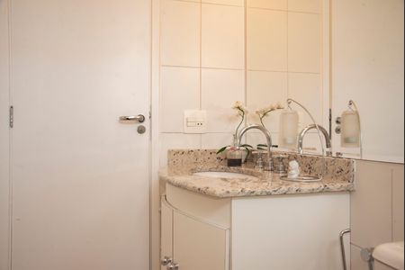 Apartamento à venda com 69m², 2 quartos e 1 vagaBanheiro