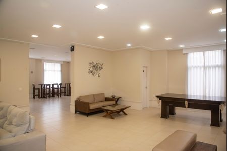 Apartamento à venda com 69m², 2 quartos e 1 vaga Apartamento à venda com 69m², 2 quartos e 1 vagaÁrea comum - Salão de festas