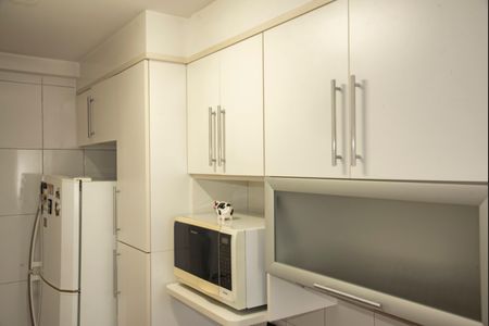 Apartamento à venda com 69m², 2 quartos e 1 vagaCozinha