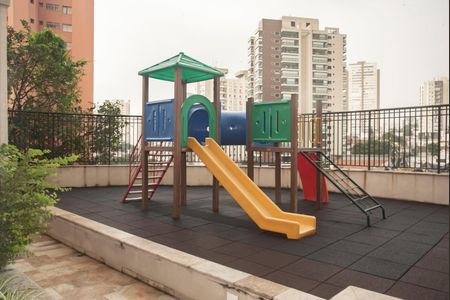 Apartamento à venda com 69m², 2 quartos e 1 vagaÁrea comum - Playground