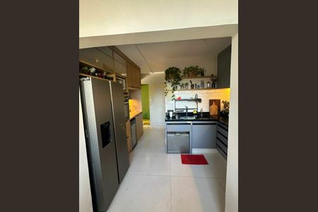 Apartamento à venda com 2 quartos, 90m² em Itaim Bibi, São Paulo