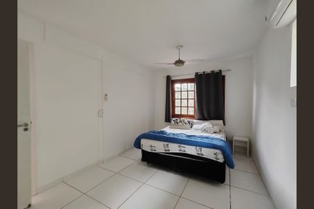 Casa de condomínio à venda com 294m², 6 quartos e 4 vagasSuíte 3