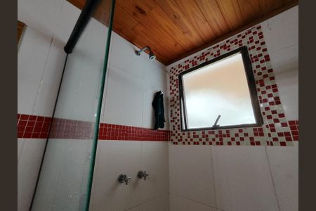 Casa de condomínio à venda com 294m², 6 quartos e 4 vagasBanheiro das suítes canadenses