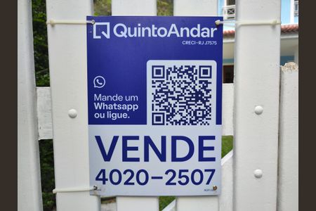 Casa de condomínio à venda com 294m², 6 quartos e 4 vagasPlaquinha
