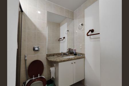 Casa de condomínio à venda com 294m², 6 quartos e 4 vagasBanheiro da Suíte 3