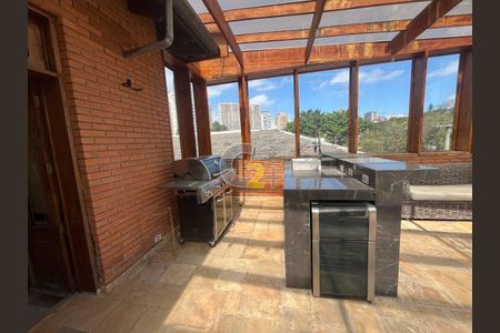 Casa à venda com 420m², 4 quartos e 8 vagas