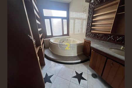 Casa à venda com 4 quartos, 420m² em Jardim Luzitânia, São Paulo