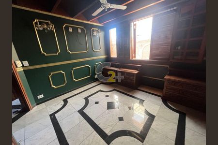 Casa à venda com 4 quartos, 420m² em Jardim Luzitânia, São Paulo