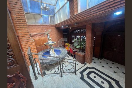 Casa à venda com 420m², 4 quartos e 8 vagas