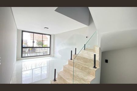 Casa à venda com 3 quartos, 126m² em Cidade Patriarca, São Paulo
