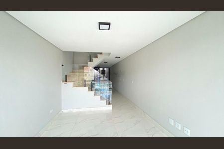 Casa à venda com 3 quartos, 126m² em Cidade Patriarca, São Paulo