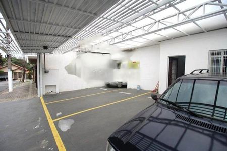 Casa à venda com 3 quartos, 220m² em Vila Congonhas, São Paulo