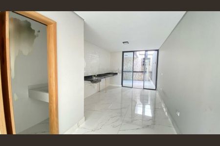 Casa à venda com 3 quartos, 115m² em Cidade Patriarca, São Paulo