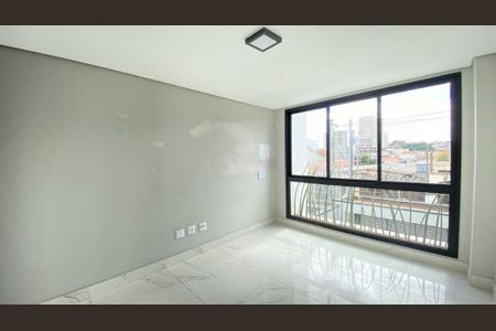 Casa à venda com 3 quartos, 115m² em Cidade Patriarca, São Paulo
