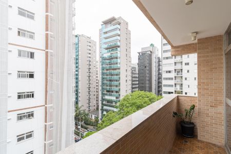 Apartamento à venda com 198m², 4 quartos e 2 vagasVaranda