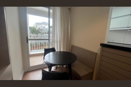 Apartamento à venda com 57m², 2 quartos e 1 vaga Apartamento à venda com 57m², 2 quartos e 1 vagaSala