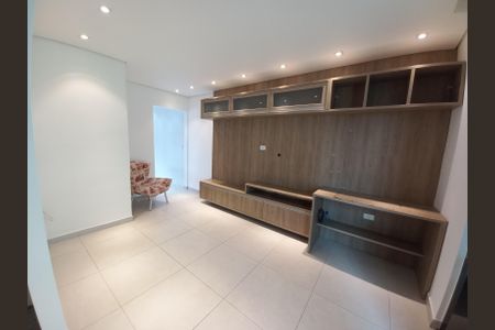 Sala de casa para alugar com 2 quartos, 90m² em Vila Margarida, São Vicente