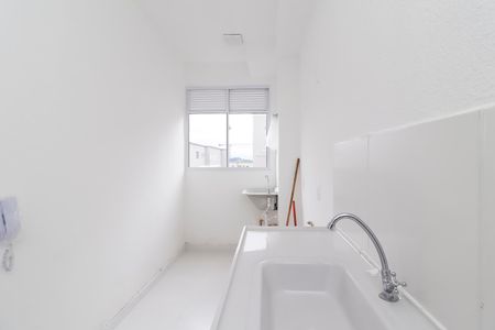 Apartamento para alugar com 43m², 2 quartos e 1 vagaCozinha e Área de Serviço