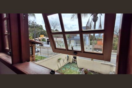 Casa para alugar com 320m², 5 quartos e 4 vagasVista