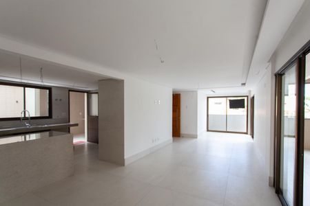 Apartamento à venda com 295m², 3 quartos e 4 vagasSala