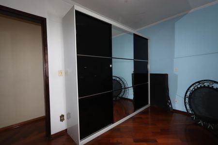 Casa à venda com 195m², 3 quartos e 2 vagasQuarto 3